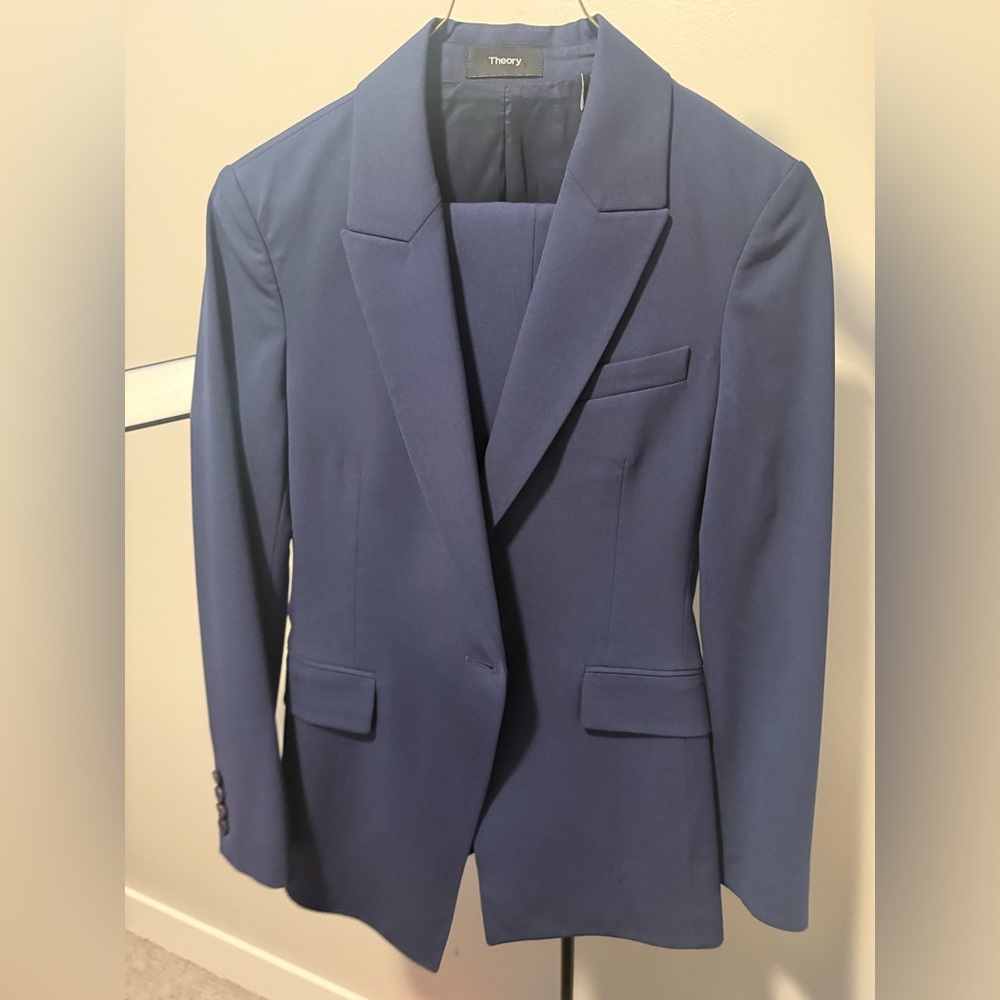 Theory Etiennette Navy Blazer and Pants in Good Wool Classic Suit